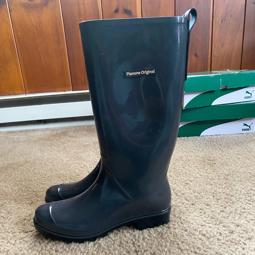 Women’s Rain Boots